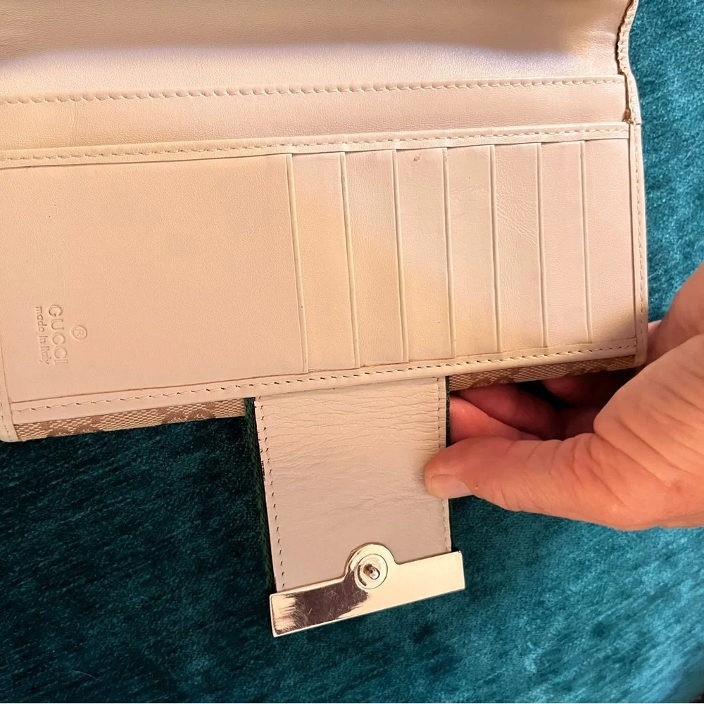 GG Look a like Beige Wallet with Green and Red Stripe with Genuine Leather trim - Picture 13 of 13